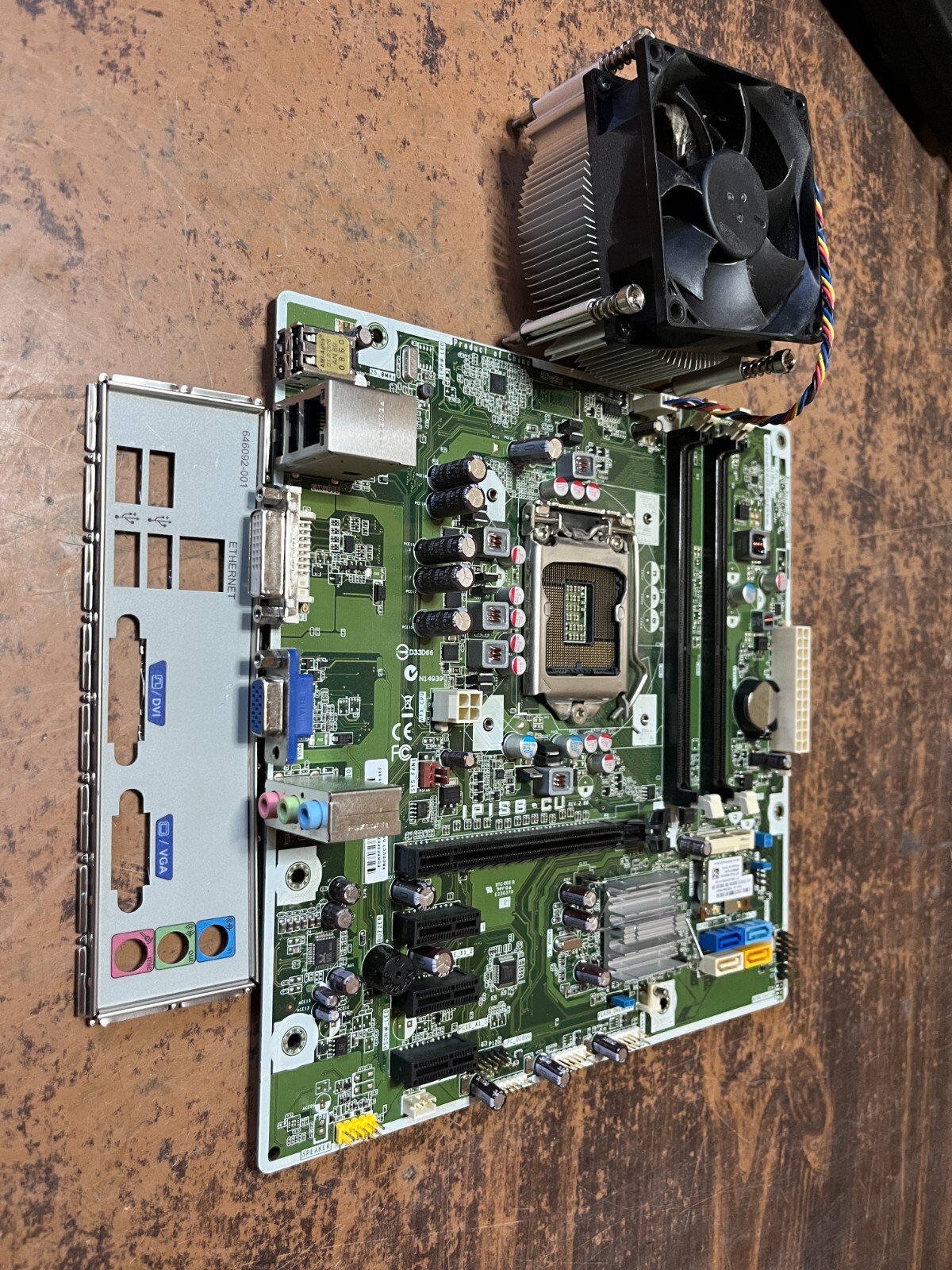 HP 656846-002 IPIS8-CU MOTHERBOARD PAVILION HPE H8-1114 PC
