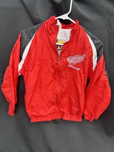 ウォームアップウェア 90s NHL RED WINGS nylon pullover jacket
