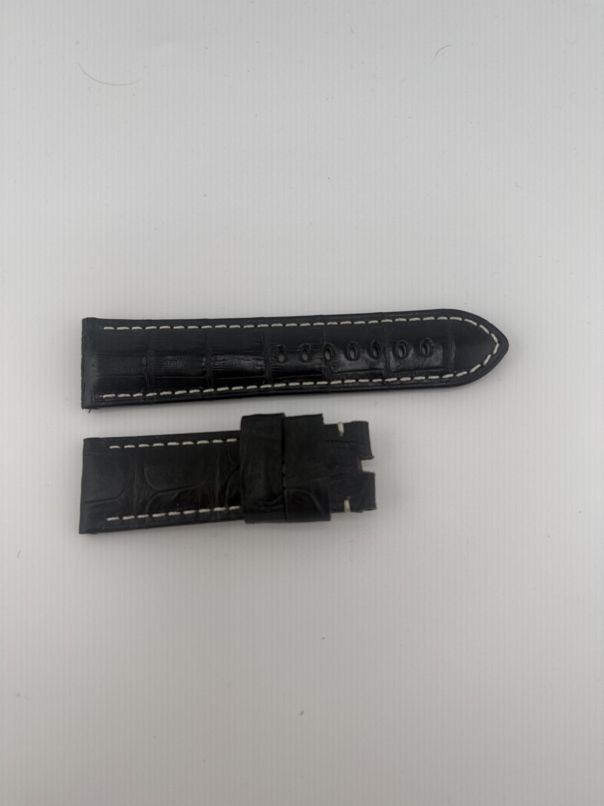 Panerai Black Alligator Strap 24/22 mm Ecru Stitch for Tang Buckle Luminor 44mm