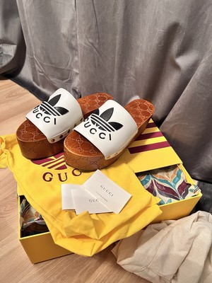 Original Gucci x Adidas Sandalen Schuhe Clogs UVP:980  Fullset NEU