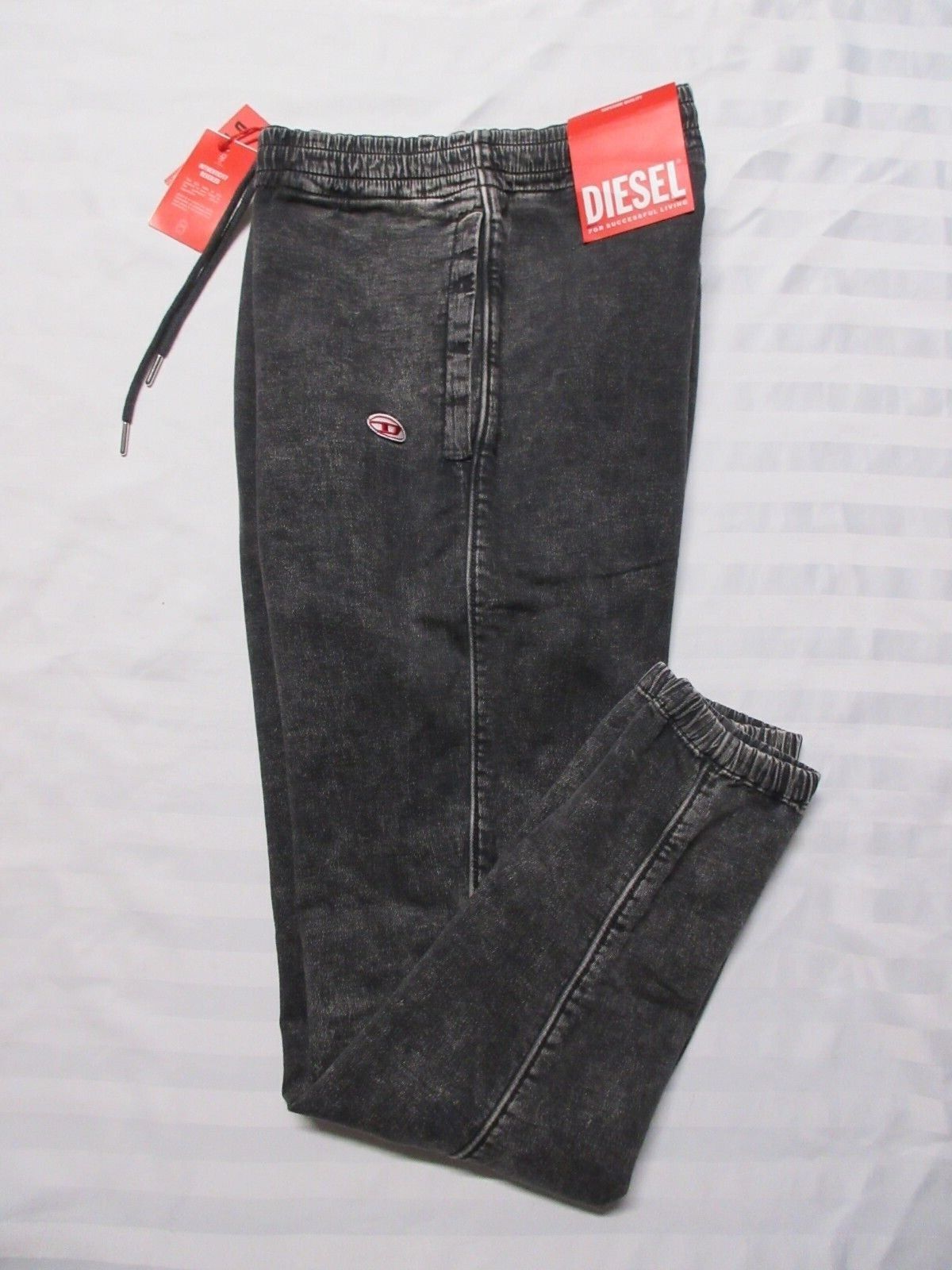 DIESEL JoggJeans Men's D-LAB-NE Black Wash Denim Sweat Jean DIESEL JoggJeans Men's D-LAB-NE Black Wash Denim Sweat Jean