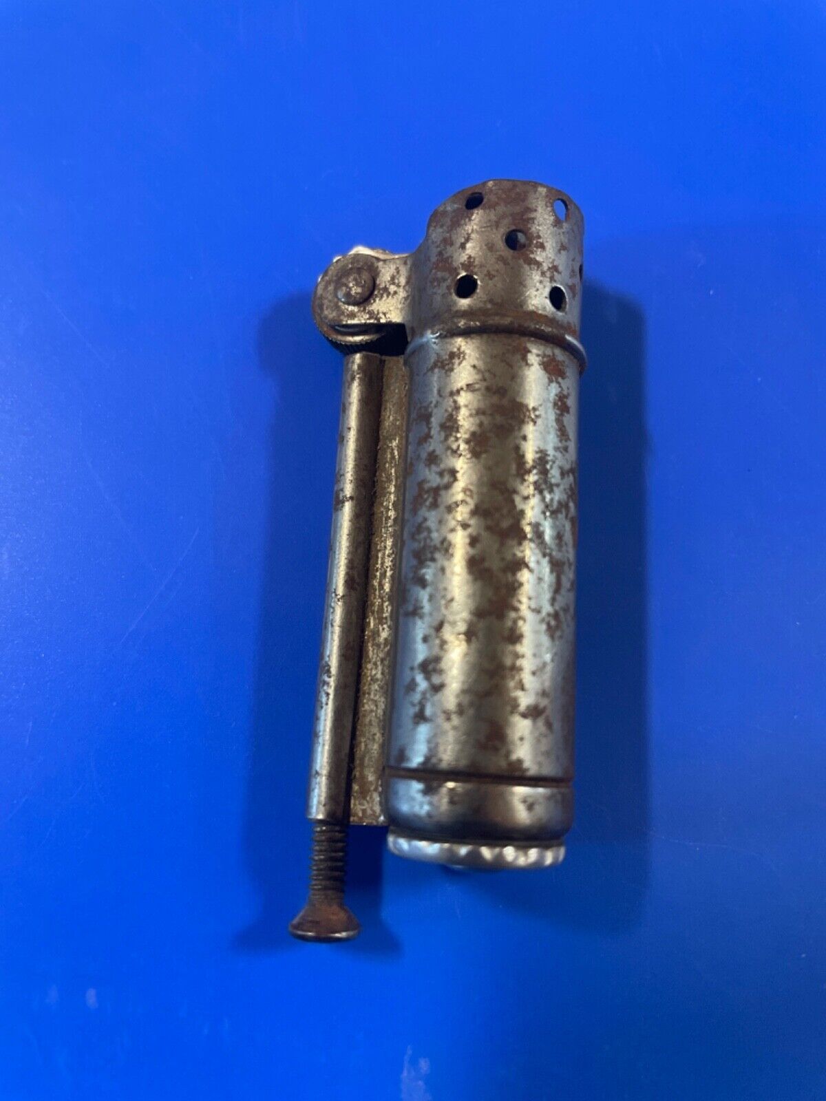 Dunhill service lighter WW2 era Made in USA trademark patent Dunhill service lighter WW2 era Made in USA trademark patent