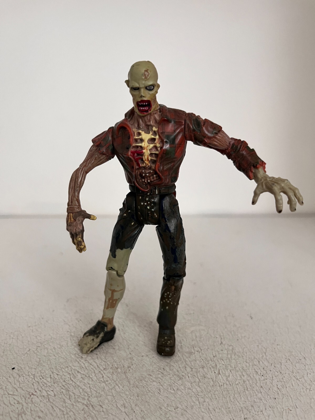 TOY BIZ／RESIDENT EVIL　✨希少品　　【中古／未開封品】 Resident Evil - Toy Biz Capcom - Tyrant