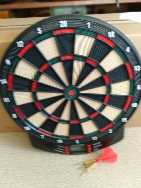 spalding electronic dart board