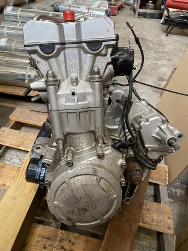 Yamaha Genuine N506E-005313 4XV02 Y-2 Engine | Silver | OE Yamaha Genuine N506E-005313 4XV02 Y-2 Engine | Silver | OE