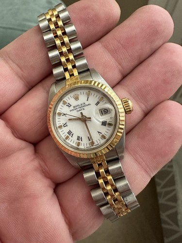 Pre-owned Rolex Barely Used Ladies  Watch 18kt Yellow Gold Without Box And Papers
