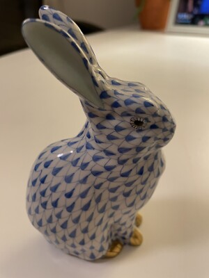 Herend Hungary Sitting Blue Bunny With Ears Up Hand Painted Fishnet Blue/Gold