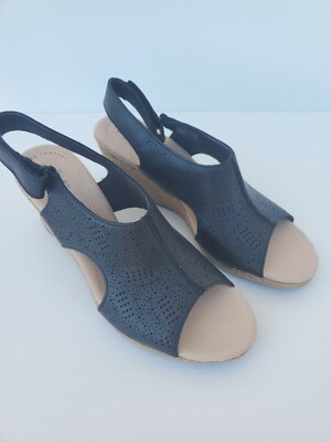 Clarks lafley rosen navy online