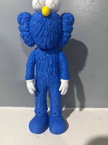 Supreme - KAWS BFF BLUE カウズ  フィギュア SOLD OUT Brand New Genuine Kaws BFF MOMA Exclusive Vinyl