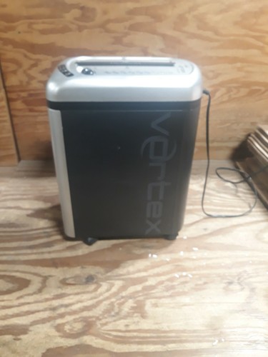 Ativa Vortex HS1000 Shredder DVDs / CDs / Credit Cards / Paper Cross Cut