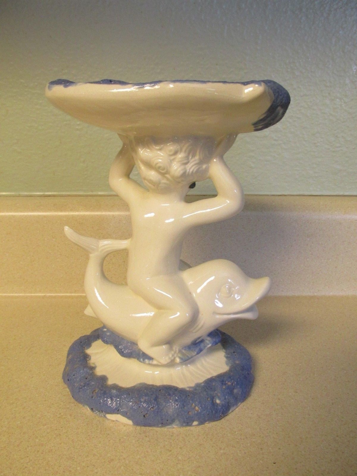 VINTAGE HOLLAND MOLD BOY CHERUB ON DOLPHIN SEASHELL SOAP HOLDER!