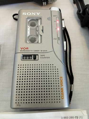 Sony M-635VK Clear Voice Microcassette-Corder VOR w/ MC-90 Cassettes x3...Tested