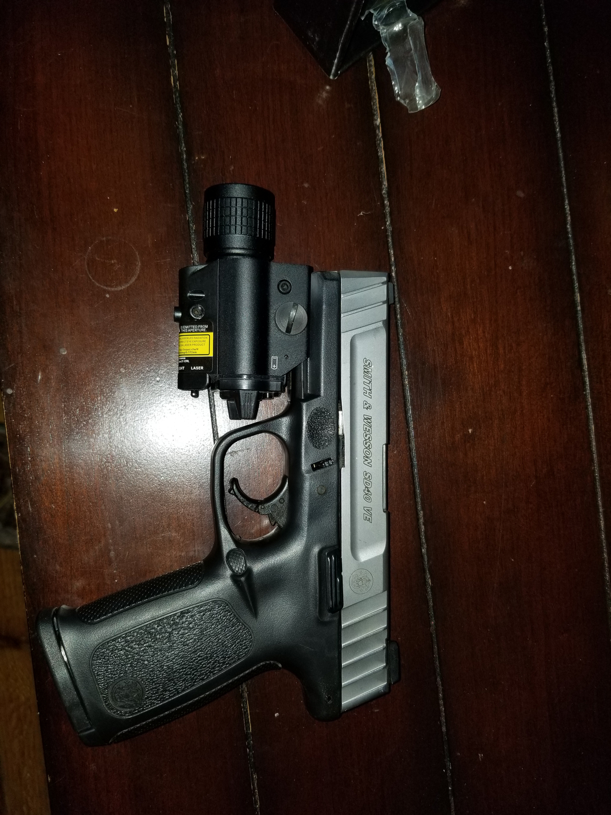 ADE Cree LED FlashLight GREEN Laser Sight for Smith & Weson Sd40ve