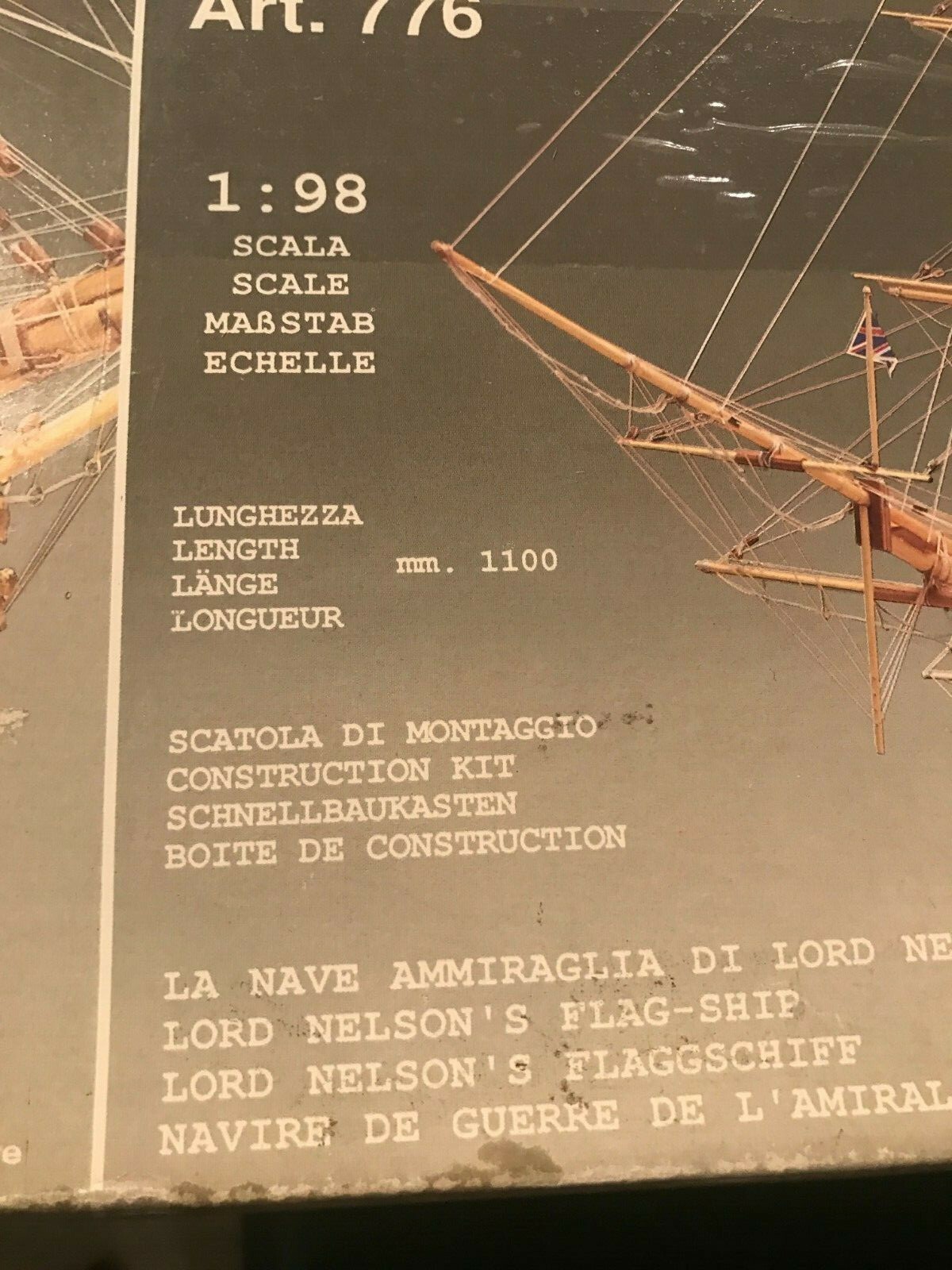 finely detailed model ship kit by Mantua Italy: the 