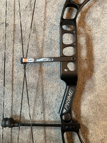 Prime Ion compound bow