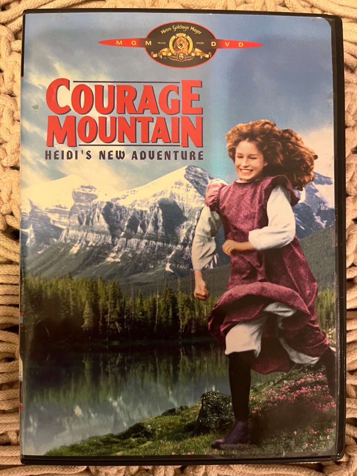 (未使用･未開封品)When the Mountains Tremble [DVD] When The Mountains Tremble - 1986 Menchu documentary - 2004
