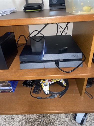 PlayStation4 - wkn Sony Playstation 4 PS4 Black CUH-1115A Console & CUH-ZCT1U