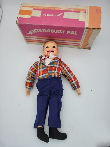 VINTAGE ventriloquist HORSMAN DOLL INC. WILLIE talks plaid shirt blue pants