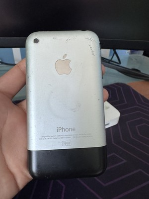 iPhone初代　iPhone2g iPhone Apple iPhone 2G 1st Generation 16GB Black (Unlocked) used