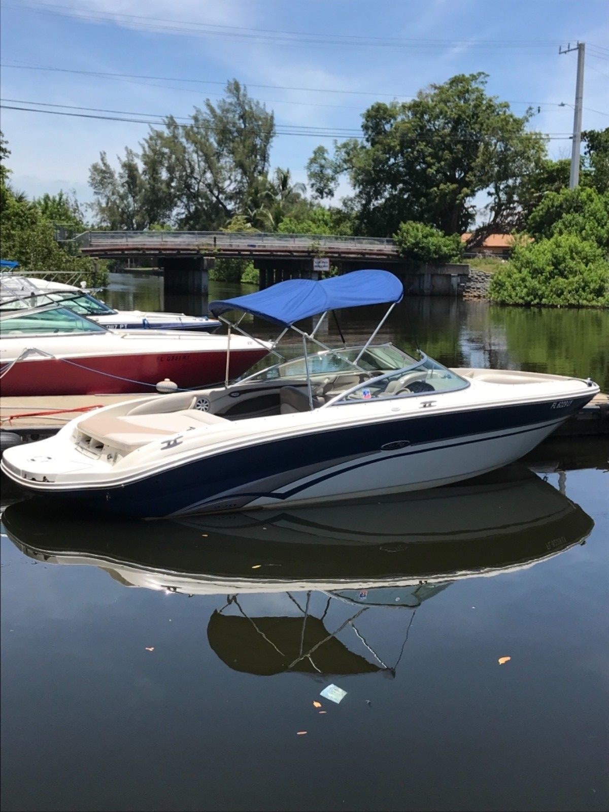 Sea ray 2002 220 Bow Rider