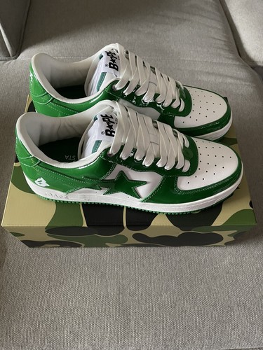 A BATHING APE　BAPE　スタジャン　カーキ　Sサイズ A BATHING APE BAPE スタジャン カーキ Sサイズ