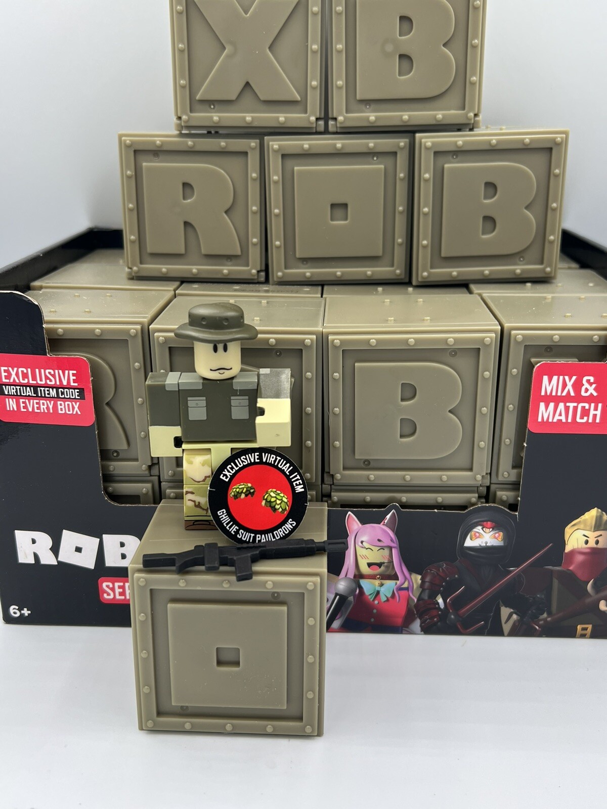 Roblox Series 10 Apocalypse Rising 2: Special Forces w/Ghillie Suit Pauldrons