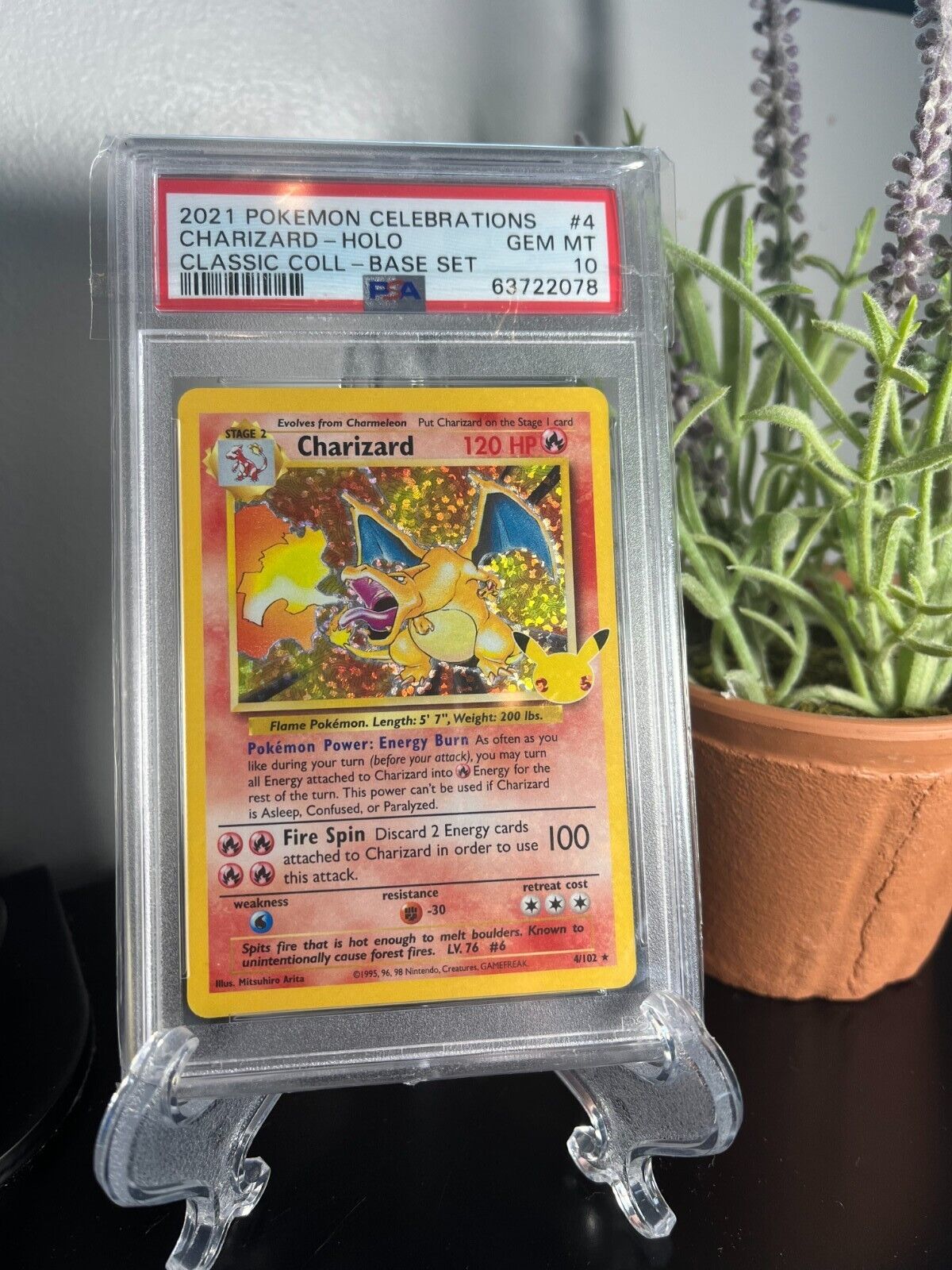 2021 Pokemon Celebrations Charizard #4 102 Classic Base Set 2021 Pokemon Celebrations Charizard #4 102 Classic Base Set