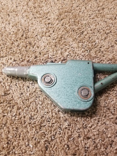 big daddy riveter model 39010 great used condition