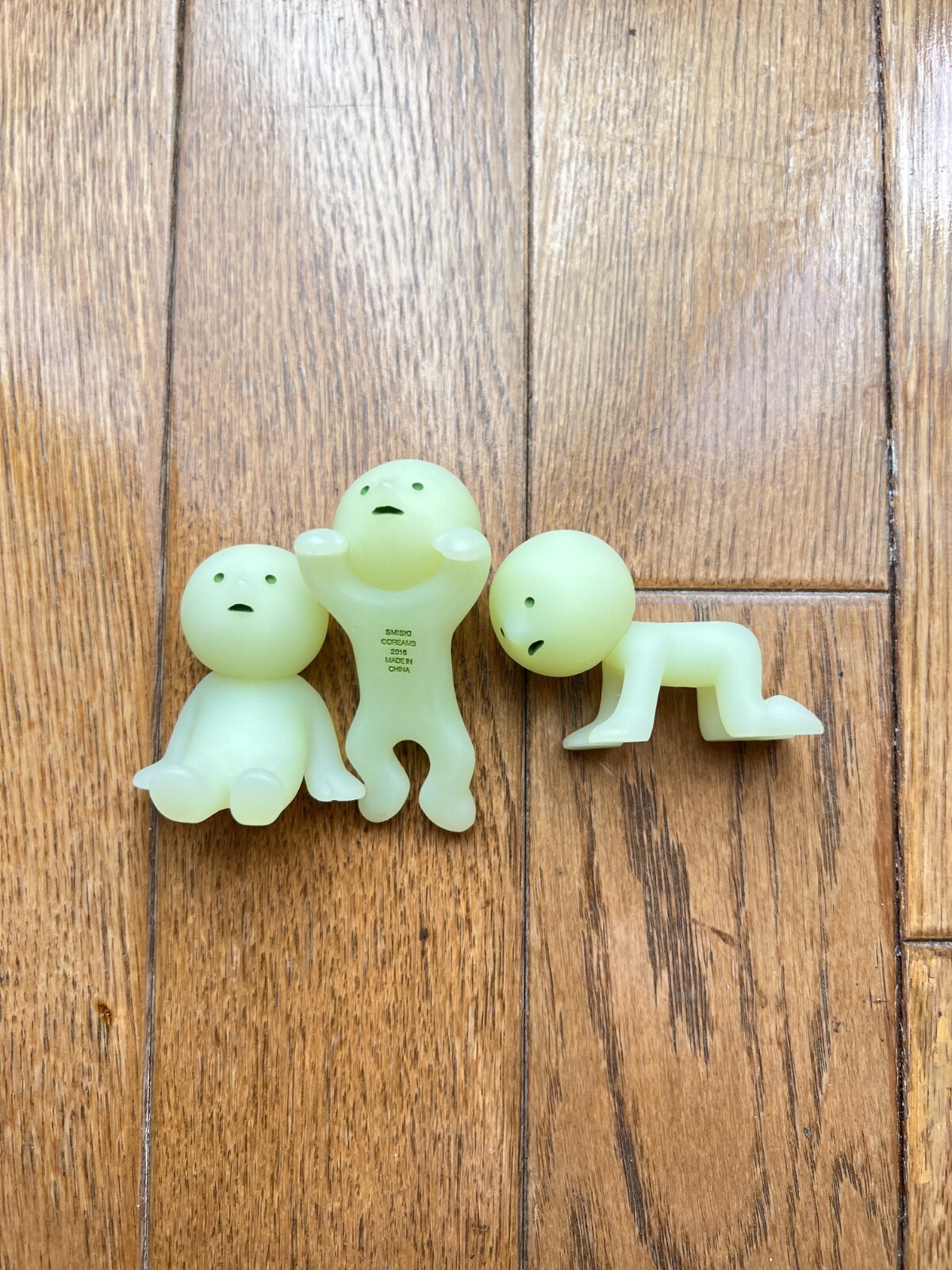 スミスキー SMISKI Series2 4体セット 廃盤 Smiski smiskis Figures Toys Super Rare Series 2-4 Random Set