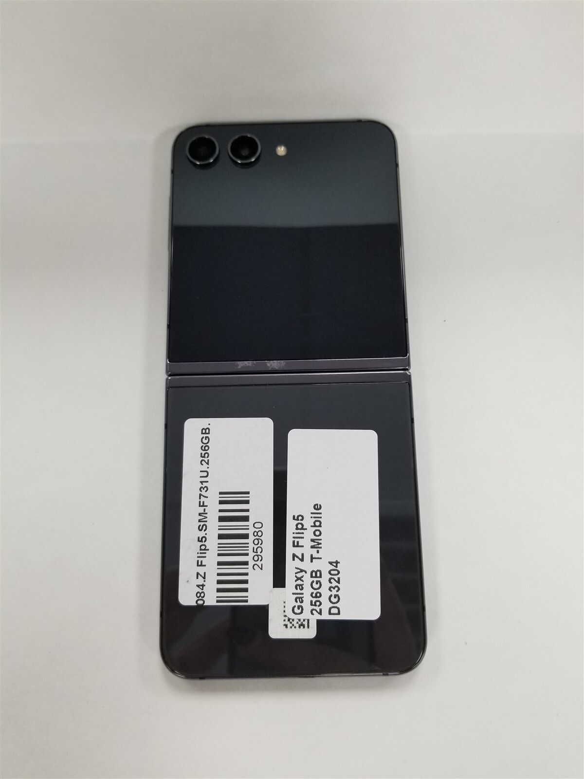 Samsung Galaxy Z Flip 5 256GB Gray SM-F731U (T-Mobile) Fully Functional DG3204