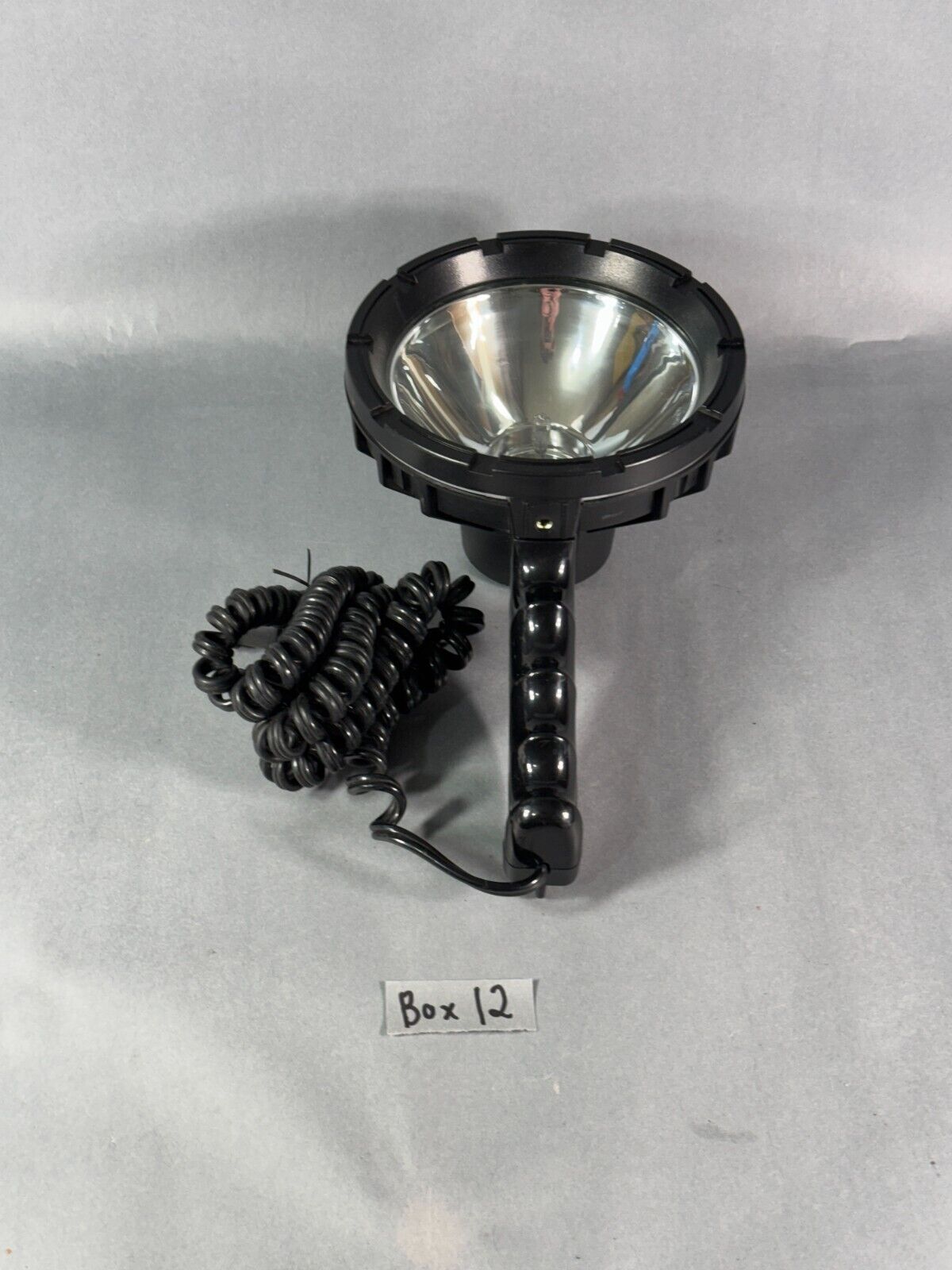 Coleman Night Sight Spotlight 400,000 Candlepower 12 Volt Coleman Night Sight Spotlight 400,000 Candlepower 12 Volt