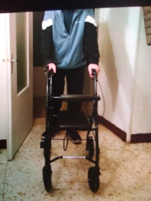 Foto dell'oggetto di un acquirente verificato