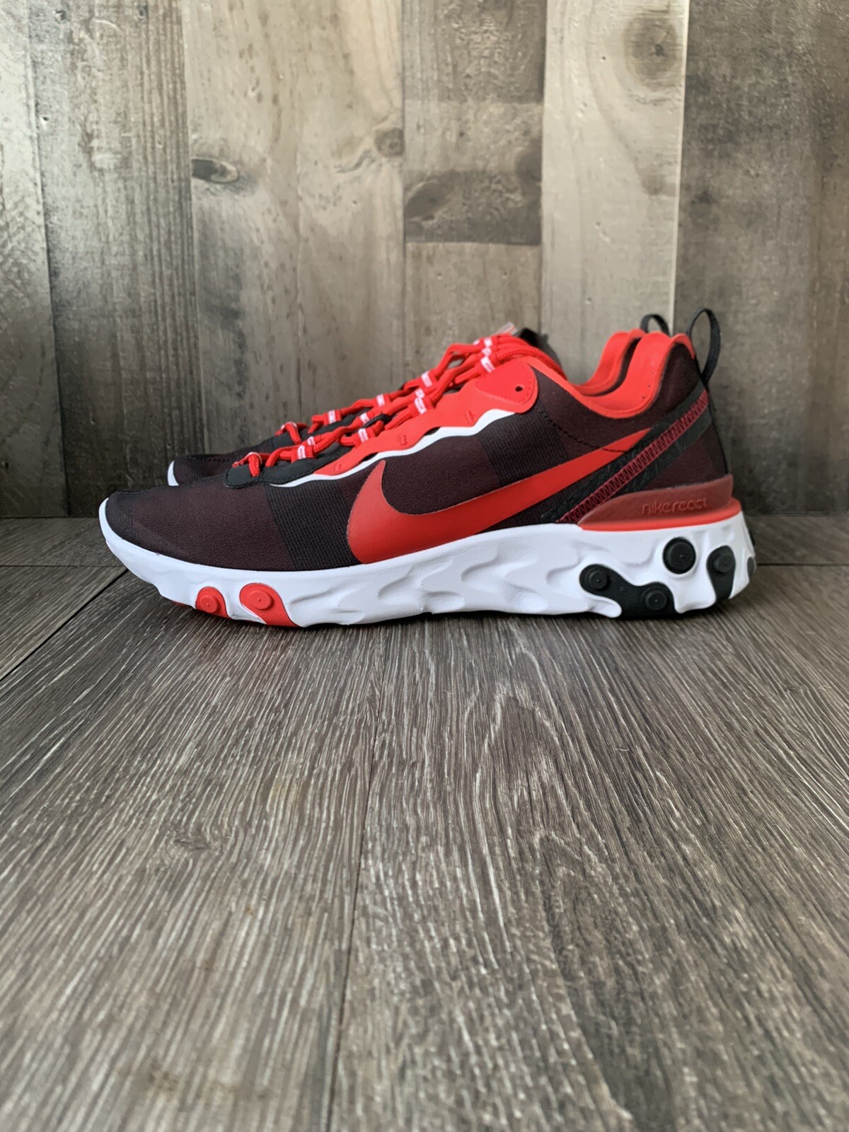 Nike Air React Element 55 Men s Size 12.5 Sneakers Georgia Bulldogs  CK4839-001: купить с доставкой из США, цена 13 351 руб - (193757974666)