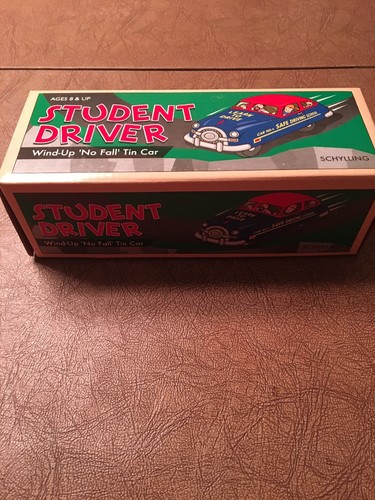 VINTAGE WIND-UP STUDENT DRIVER 