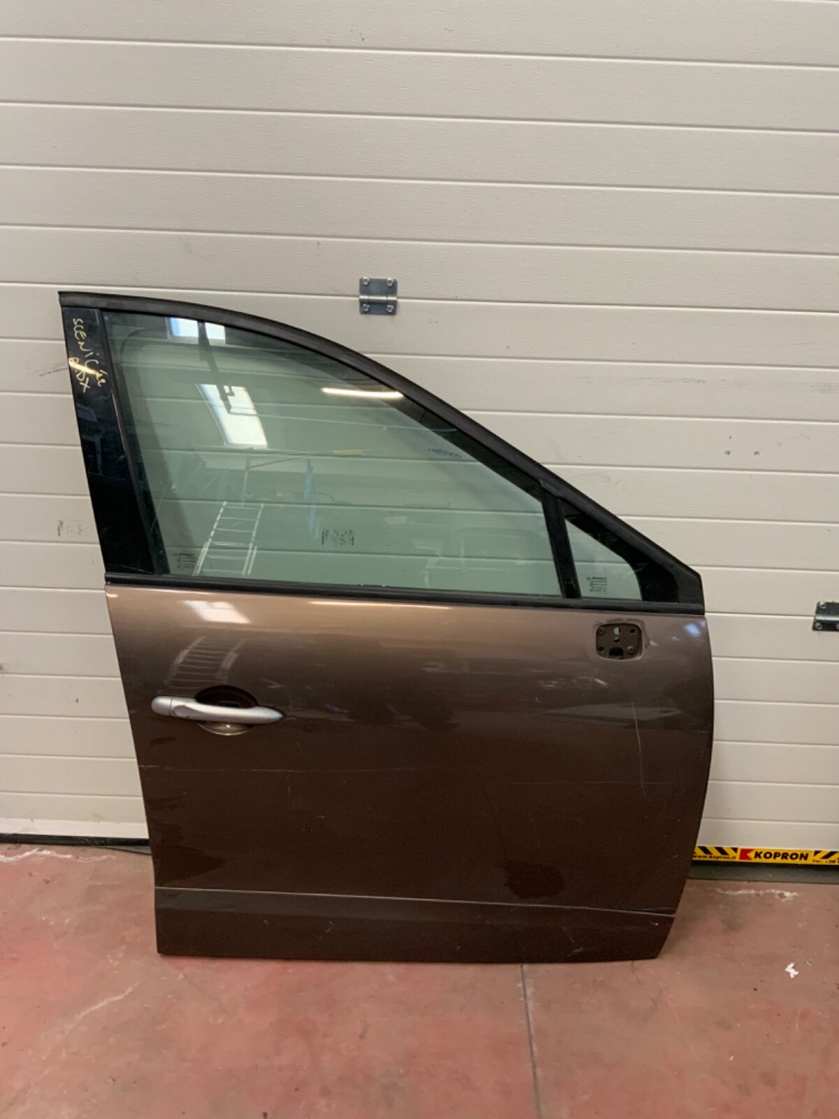 Porta Portiera ANTERIORE DESTRA RENAULT SCENIC III dal 2009 al 2016