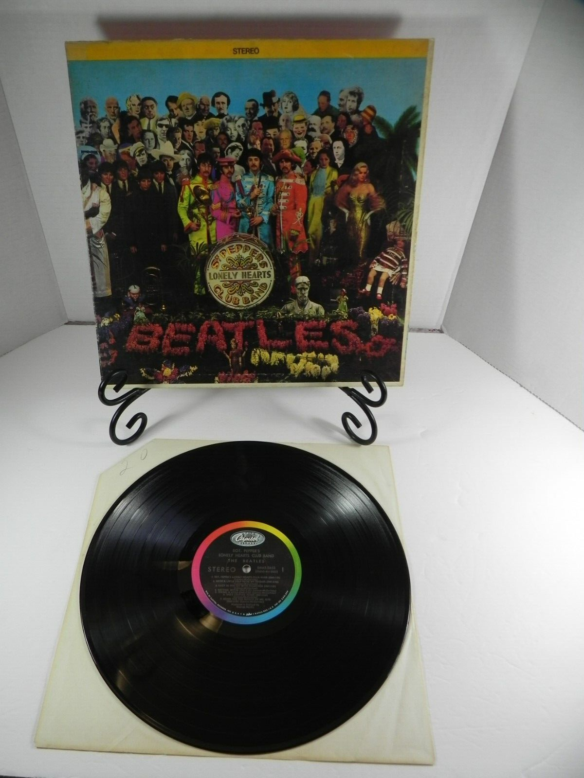 THE BEATLES SGT.PEPPER’S UK版 stereo The Beatles – UK 1st Pressing Stereo “Sgt. Peppers Lonely