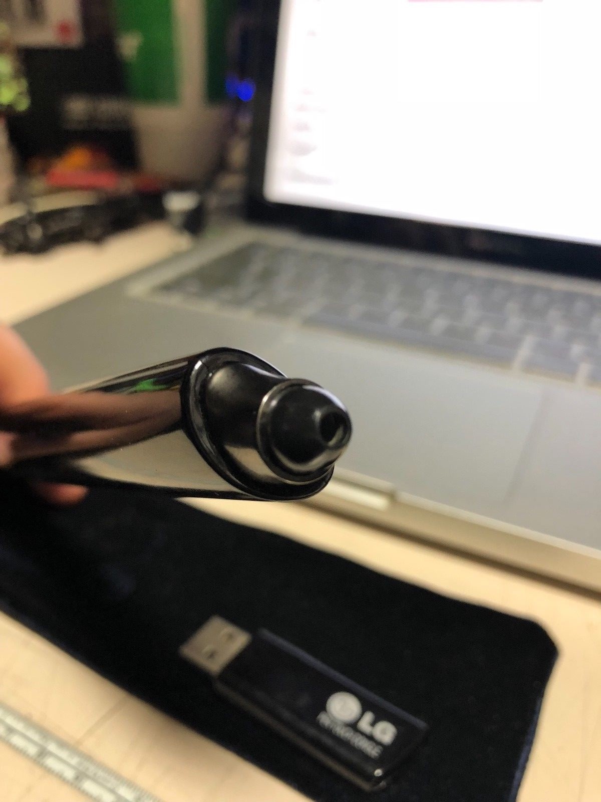 GENUINE LG Touch  Pen  for Plasma TV....AN - TP200