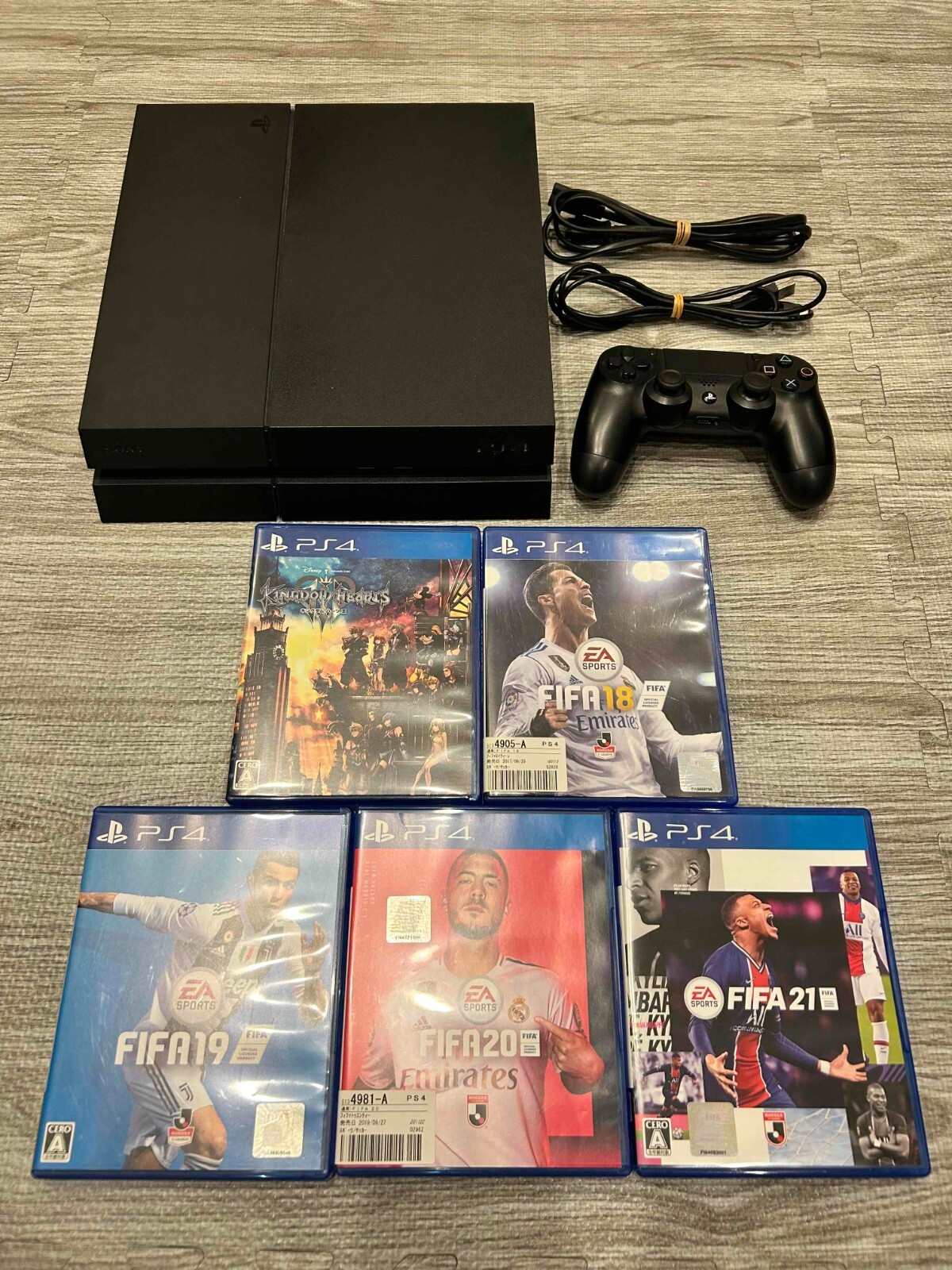 ○ SONY PlayStation4 CUH-1200A 500GB ジェット・ブラック プレステ4