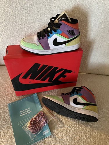 nike jordan 1 mid se light bulb