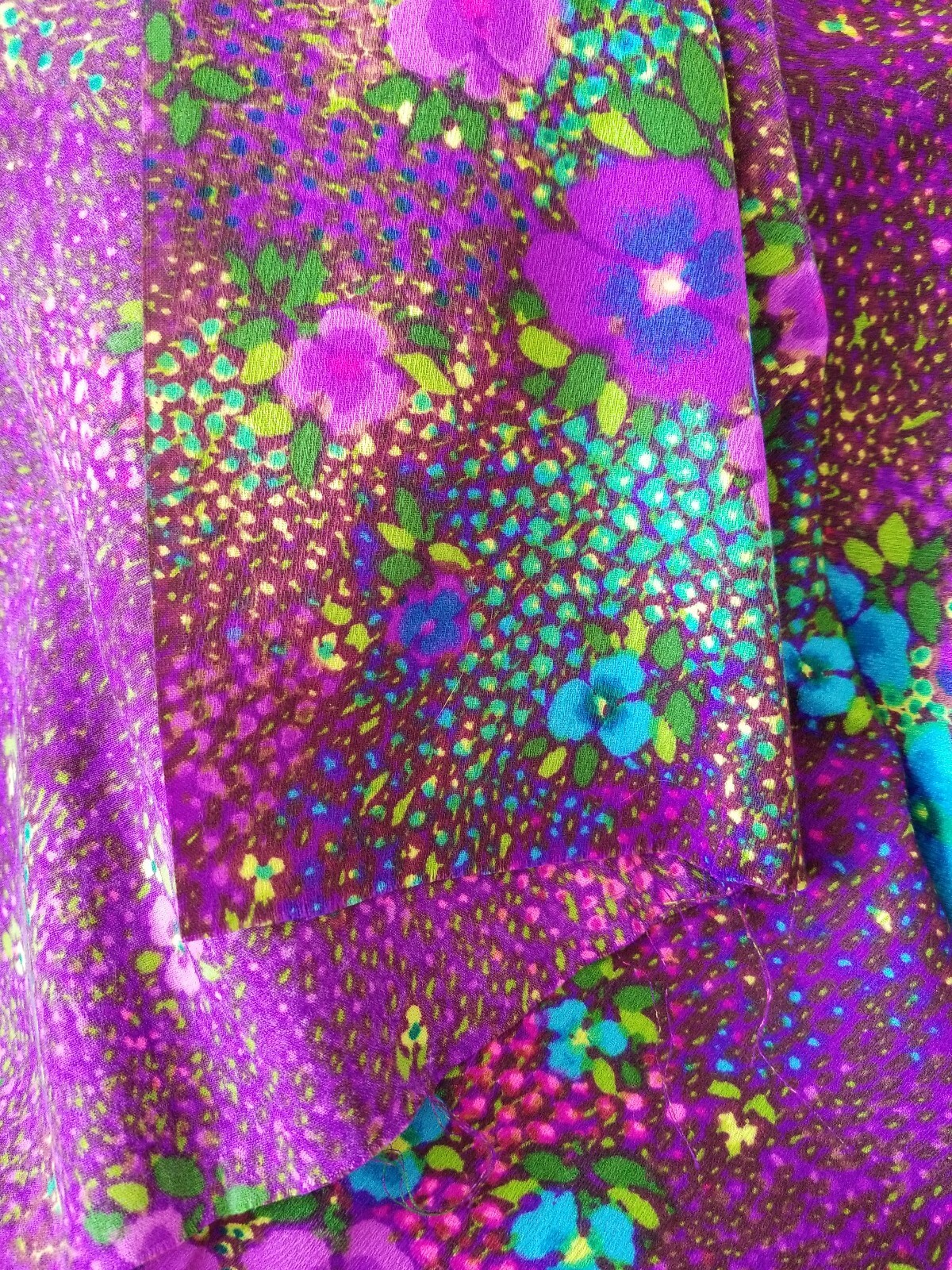 Vintage VHY Hawaiian Textiles Purple Floral Fabric 1 yd x 44
