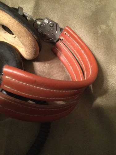 Vintage PL-68 Plug - on  AMB- H- 1 Radio Speaker Headphone - Military / HAM?