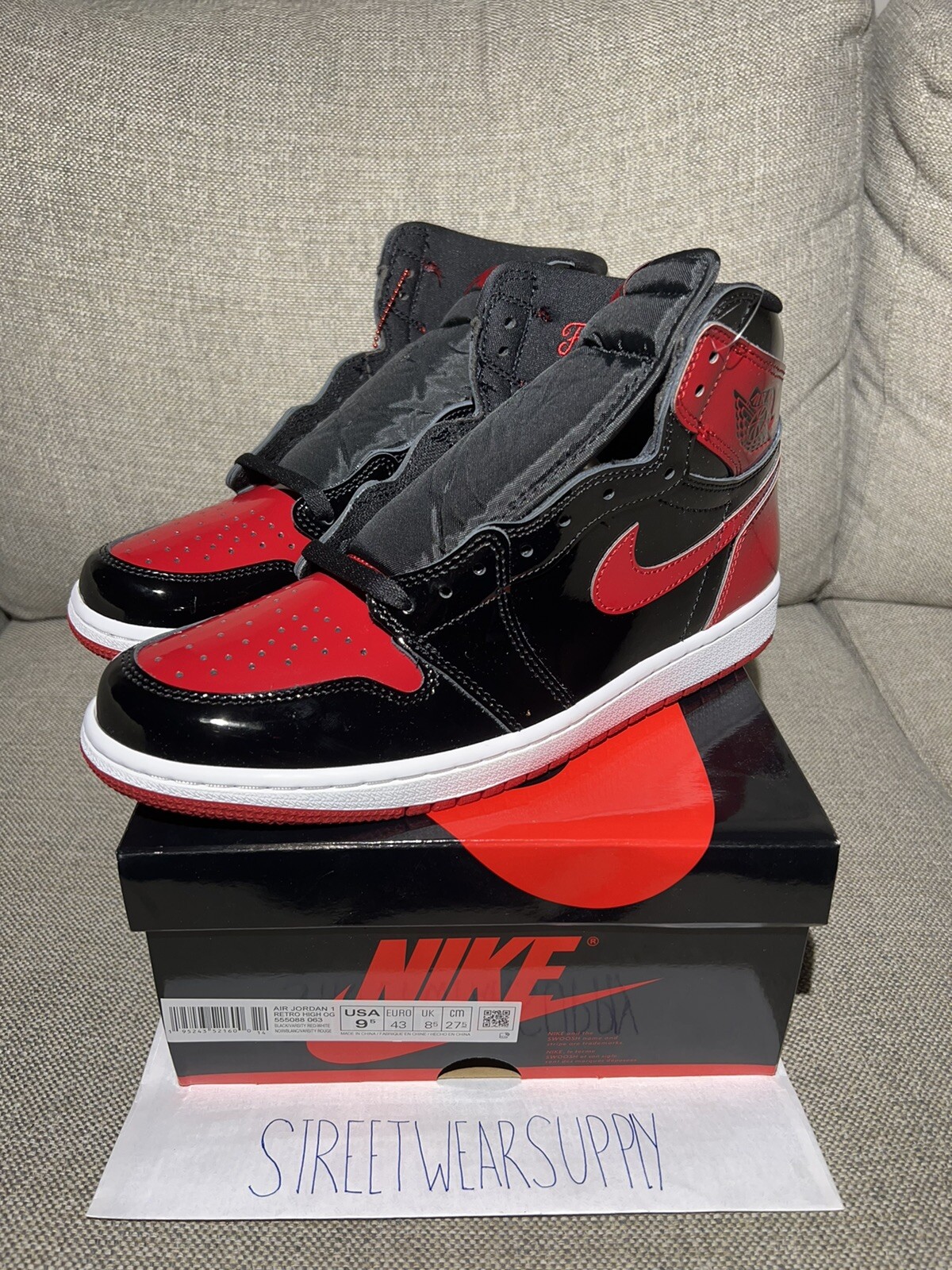 NEW Air Jordan 1 Retro High OG Patent Bred- Size 2Y-9.5 575441-063