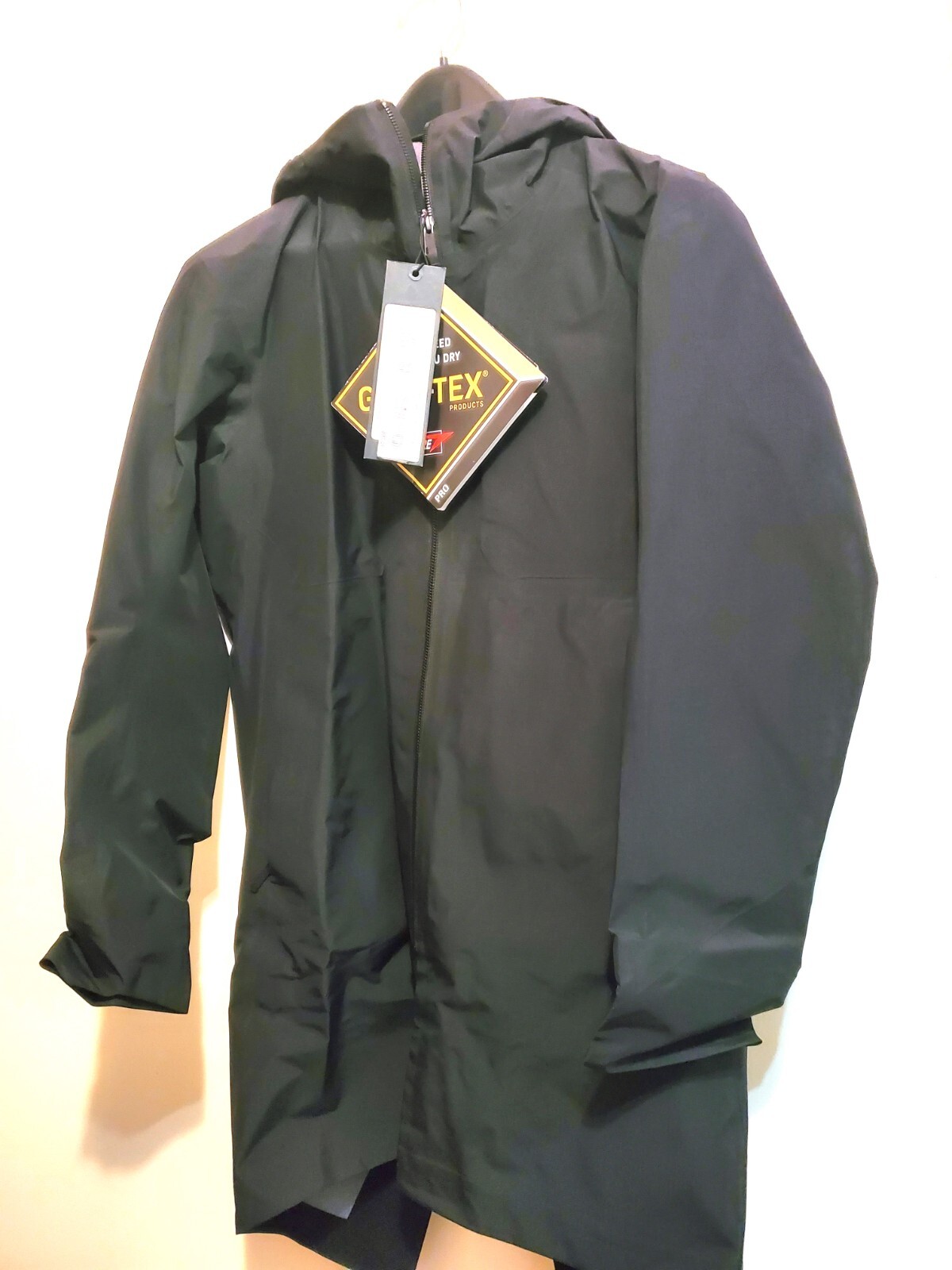 ARC'TERYX  VEILANCE  monitor LT カーキ Arcteryx Veilance Khaki Monitor Down Coat Arc'teryx Veilance