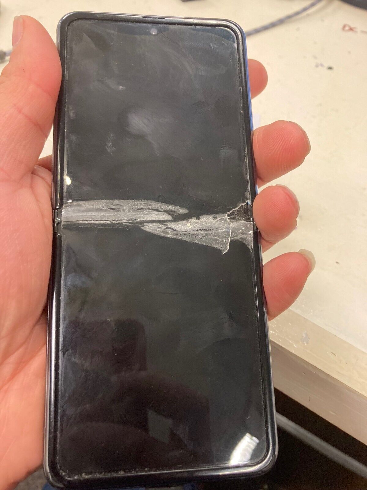 Samsung Galaxy Z Flip 5G UNLOCKED | eBay Samsung Galaxy Z Flip 5G UNLOCKED | eBay