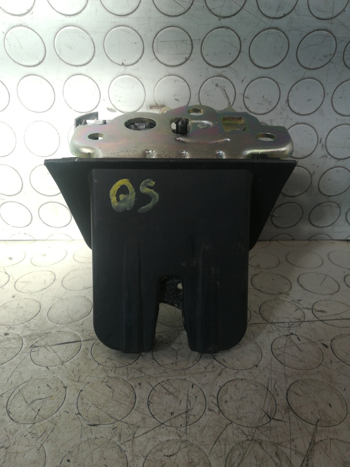 Serratura portellone posteriore AUDI A6 2013 8R0827505