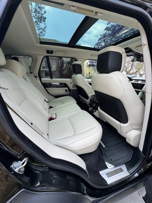 image 11 of interior