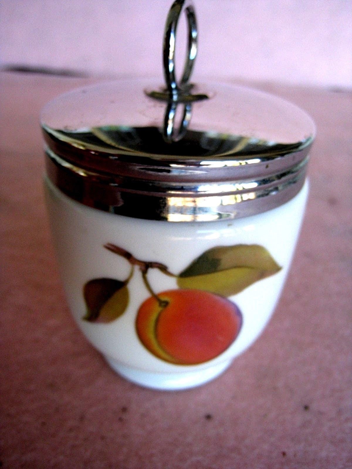 Egg Coddler......Plum and Berries.....2 egg.....4