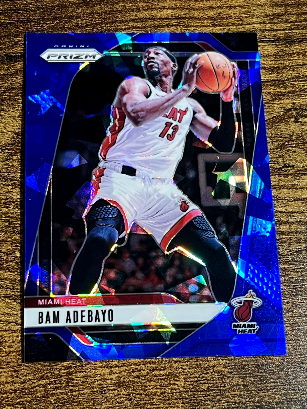 BAM ADEBAYO 2018-19 PANINI NBA HOOPS HOT SIGNATURES