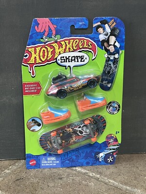 Hot Wheels Skateboard Series TOUR DE FAST Car/Finger Board Set 2022 Tony Hawk