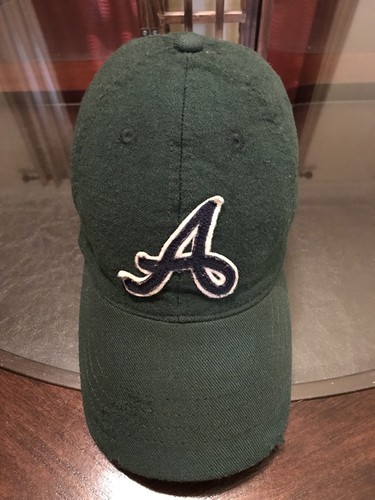 Abercrombie & Fitch Fitted 100% Wool Broken In Hat Size
